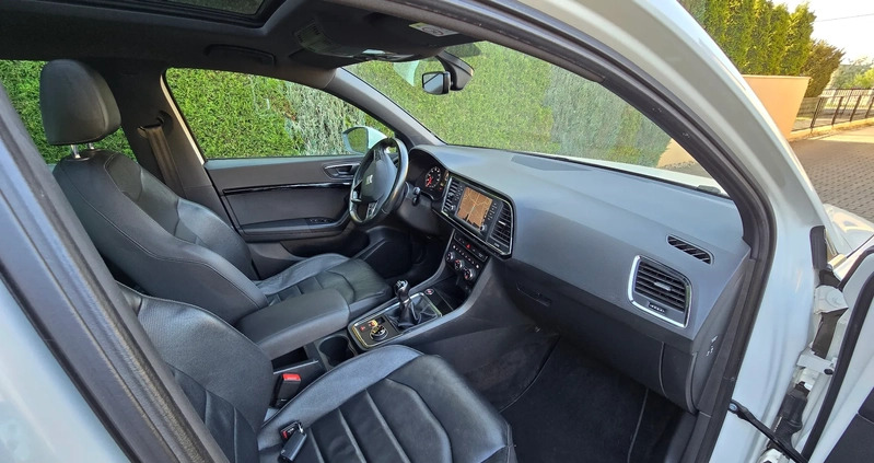 Seat Ateca cena 75500 przebieg: 133000, rok produkcji 2017 z Piechowice małe 137
